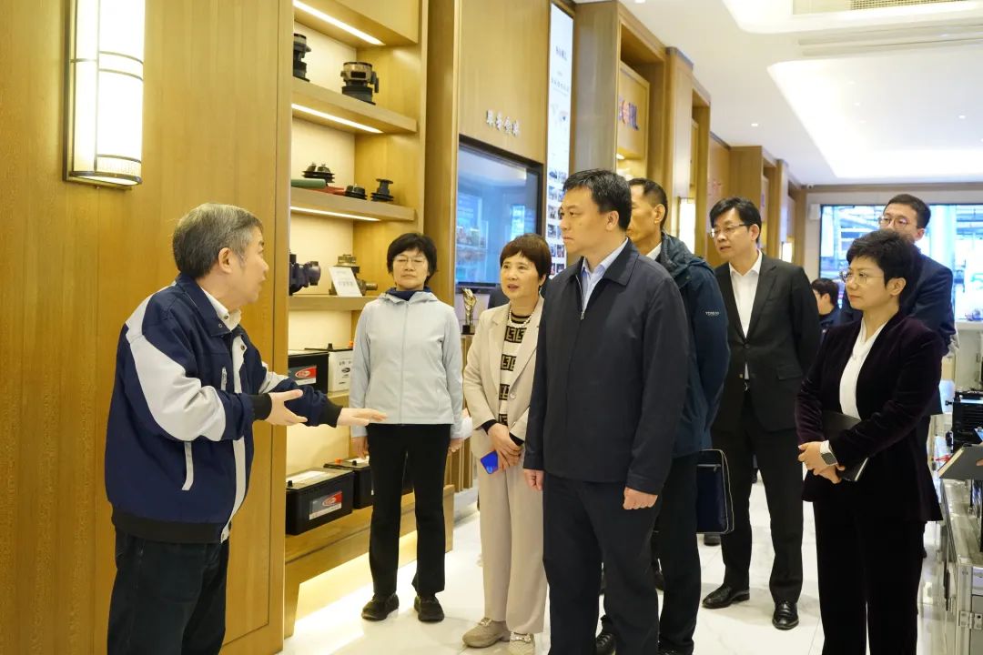 合作共贏向未來丨中國農業銀行副行長孟范君調研瑞立